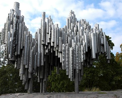 _DSC0214 Passio Musicae by Eila Hiltunen, at the Sibelius monument park