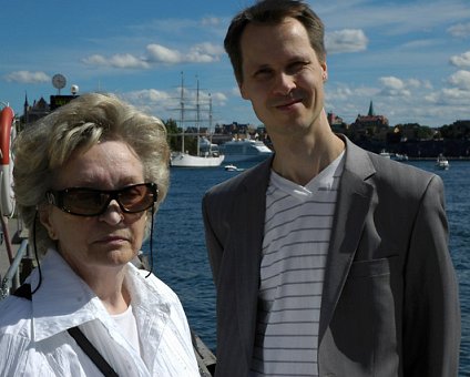 _DSC0001 Mum and Arto in Stockholm