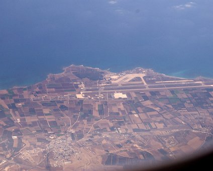 _DSC0024 Pafos airport.