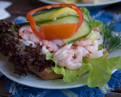 _DSC0005 Shrimp sandwich at café Lyran.