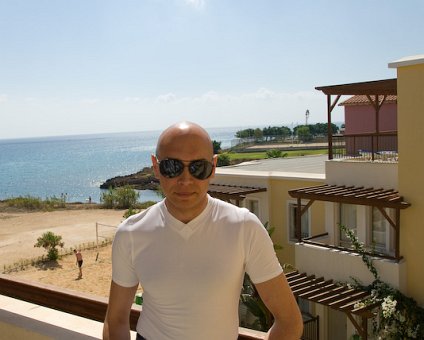 _DSC0027 At the balcony of the hotel room.