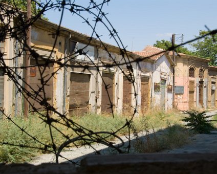 _DSC0004 In the buffer zone in Lefkosia.