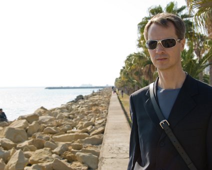 _DSC0125 Arto at the seaside promenade in Limassol.