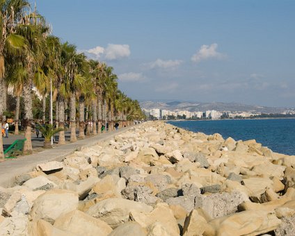 _DSC0129 The seaside promenade in Limassol.