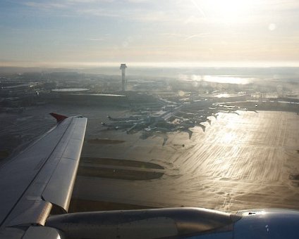 _DSC0011 Take off from Arlanda airport, flying to Vienna.