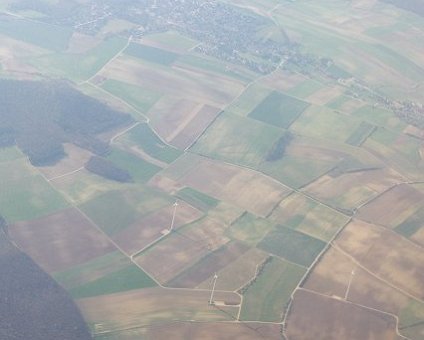 _DSC0019 Descending towards Vienna.