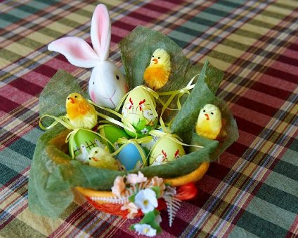 _DSC0002 1 Easter decoration in the house in Nicosia.