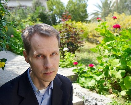 _DSC0022 Arto by the garden at the house in Nicosia.