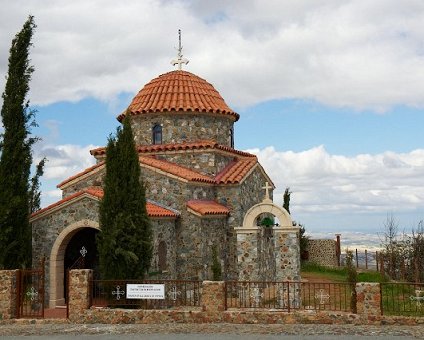 _DSC0017 Church near Stavrovouni monastery.