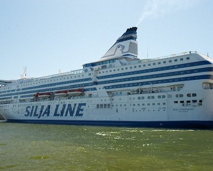 _DSC0237 View of Silja Symphony in Helsinki.