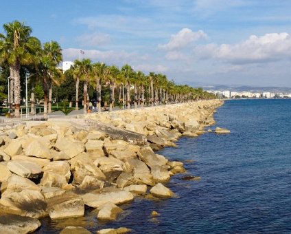 _DSC0143 The seaside promenade in Limassol.