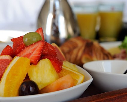 _DSC0013 Breakfast in the room at Hotel Haven.