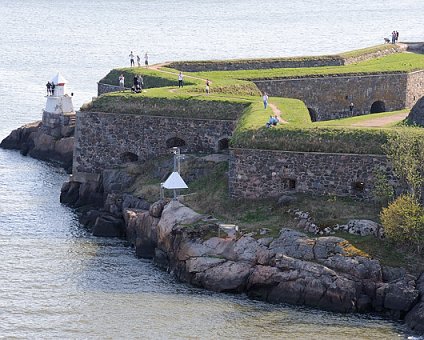 _DSC0081 Passing by Suomenlinna (Sveaborg).