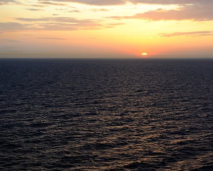 _DSC0100 View of the sunset from Silja Serenade.