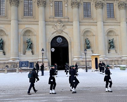 _DSC0004 At the Royal Palace.