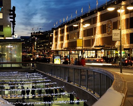 _DSC0061 View at Sergels torg, Åhléns department store to the right.