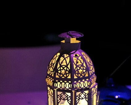 _DSC0073_1 Lantern on the table at the Guru bar and restaurant.