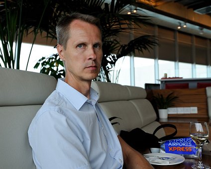 _DSC0003 Arto in the lounge at Larnaca airport.