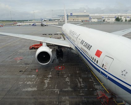 _DSC0034 An Air China B777 at Arlanda airport.