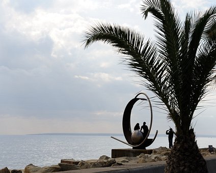 _DSC0064 At the seaside promenade in Limassol.