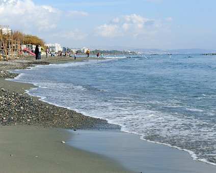 _DSC0084 Walking on the beach in Limassol.