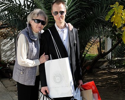 _DSC0027 Mum and Arto ready to go to Limassol for Christmas Eve.