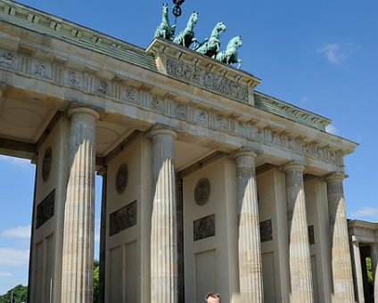 _DSC0015_1 Arto at the Brandenburg Gate.