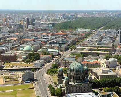 _DSC0060 View of Berlin from the TV-tower.