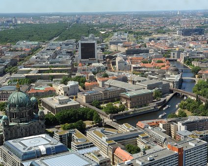 _DSC0066 View of Berlin from the TV-tower.