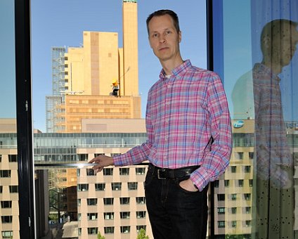 _DSC0004 Arto in the room at Scandic hotel near Potsdamer Platz.