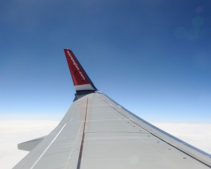 _DSC0029 View from the aircraft window, the winglet of the B737.