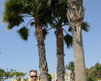 _DSC0018 Arto at the hotel in Limassol.