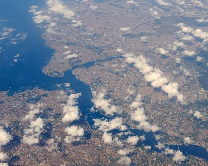 _DSC0016 Above Istanbul.