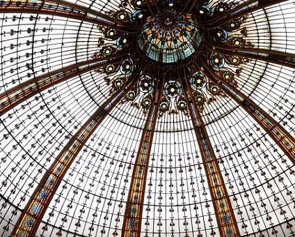 _DSC0009 The dome (coupole) at Galeries Lafayette department store.
