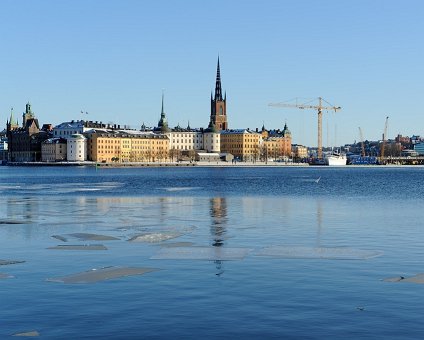 _DSC0014 View of Riddarholmen from Norr Mälarstrand.