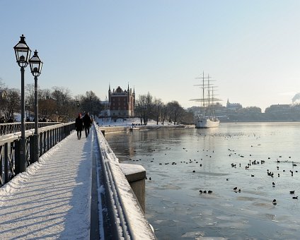 _DSC0021 Going for a walk to Skeppsholmen.