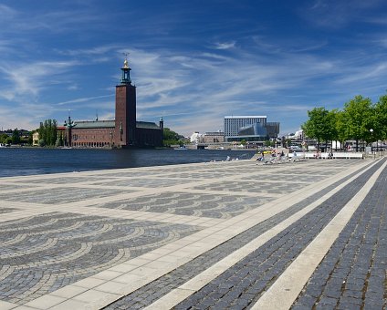 _DSC0031 At Riddarholmen.