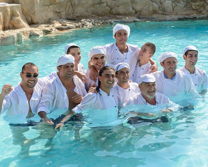 _DSC0052-2 The winners of the volleyball match: kitchen staff of Capo Bay Hotel .