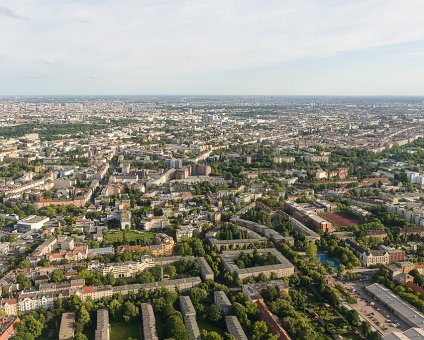 _DSC0055 View of central Berlin, on the approach to Tegel airport.