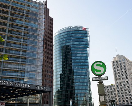 _DSC0135 High rise buildings at Potsdamer Platz.