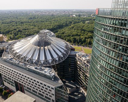 _DSC0193 View over Berlin and Tiergarten towards North-West.