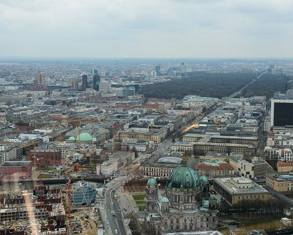 _DSC0052 View from the rotating restaurant Sphere in the TV-tower at Alexanderplatz. At a hight of 207 meters. The Tiergarten park to the right.