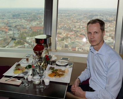 _DSC0072 Arto having lunch in the rotating restaurant Sphere in the TV-tower at Alexanderplatz. At a hight of 207 meters.