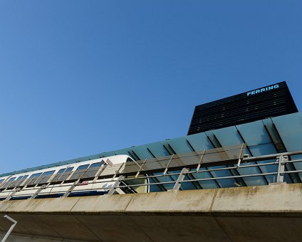 _DSC0125 At Ørestad train station.