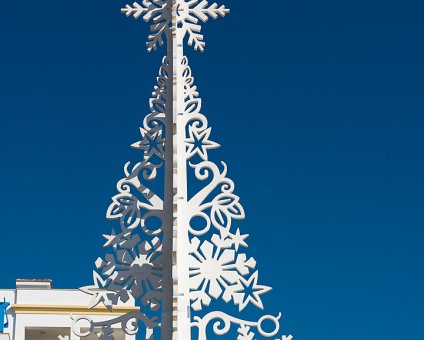 _DSC2044 Christmas tree at Limassol Marina.