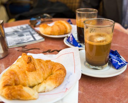 _DSC0590 At Bar Bosch, an establishment in Palma since 1936. Coffee and croissant.