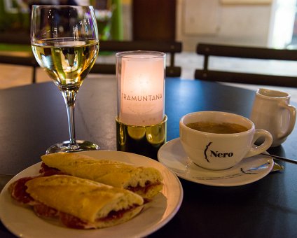 _DSC0677 At Tramuntana in Palma for an afternoon snack.