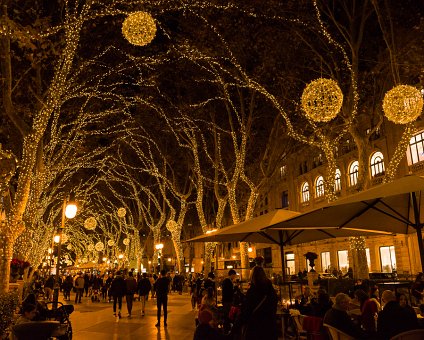 _DSC0685 At Passeig del Born in Palma.