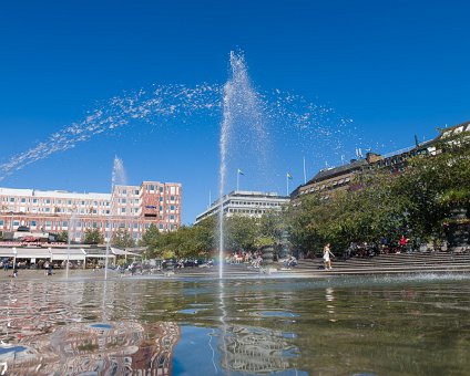 _DSC2072 Fountain at Kungsträdgården.