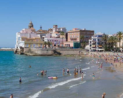 _DSC8295 By the beach in Sitges.